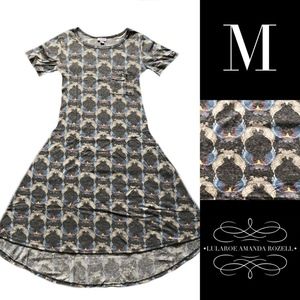 M Carly LuLaRoe